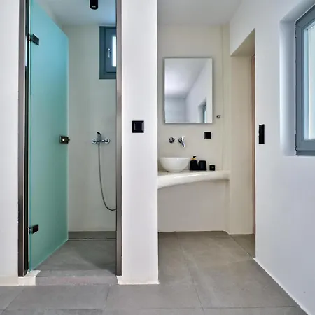 Cozy Hideaway With Private Jacuzzi Appartamento *